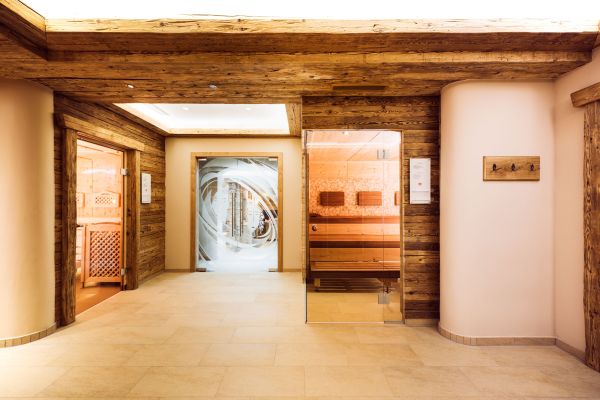 Aktiv & Vitalhotel Bergcristall (Neustift im Stubaital)